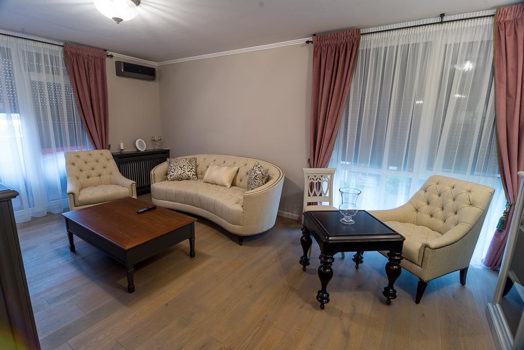 Apartament Alex Arad Exterior photo